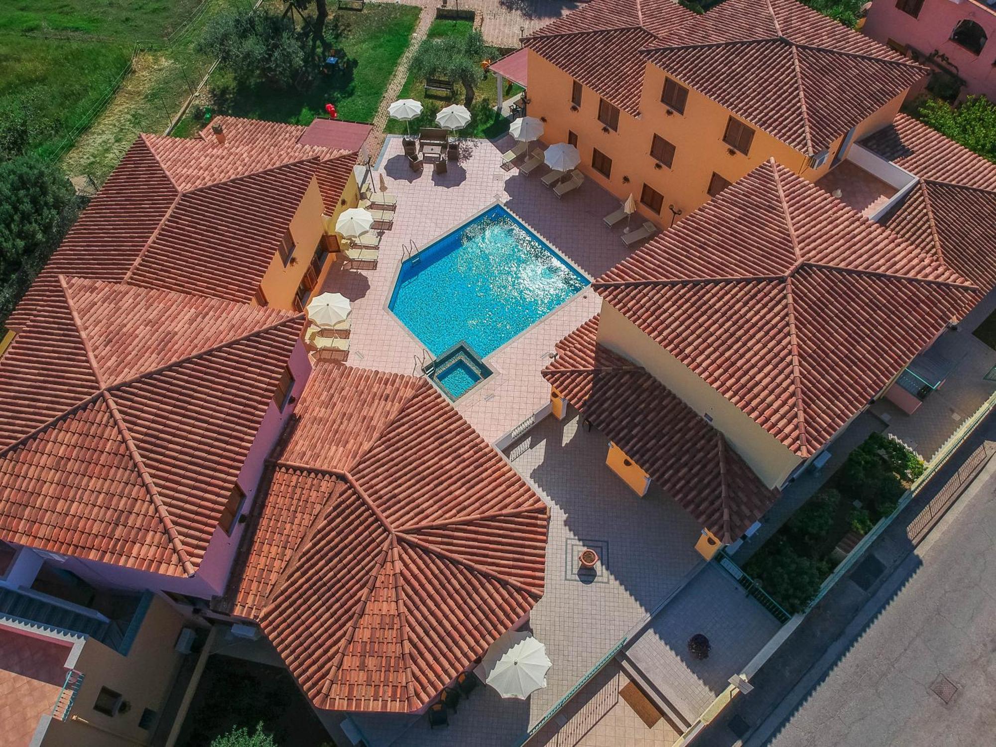 Residence Cala Viola Cala Liberotto Exterior foto